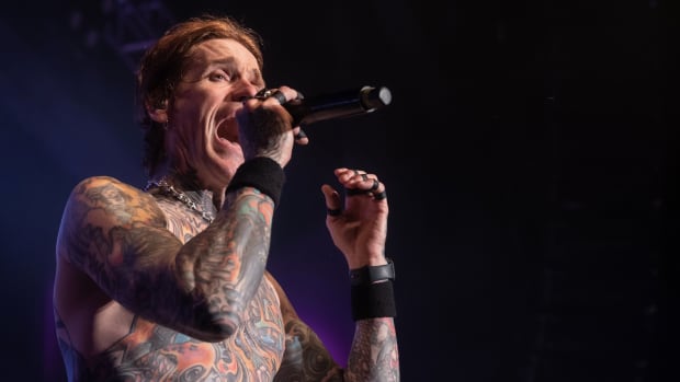 Josh Todd - Tommy Sommers