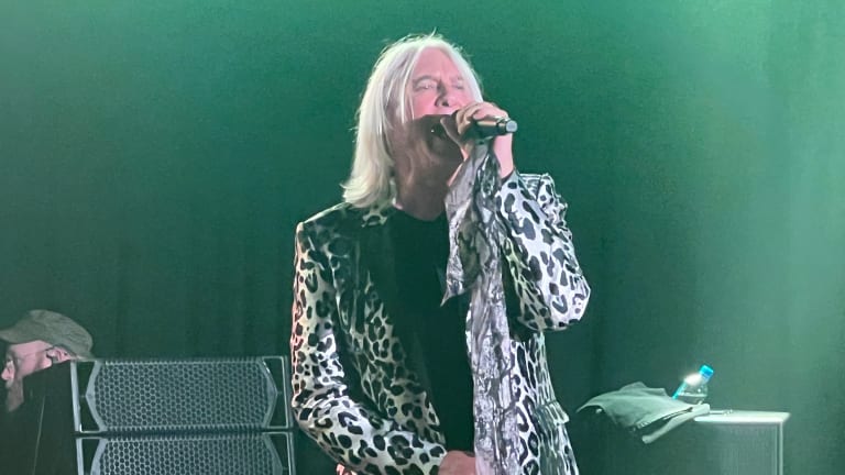 Def Leppard ignites the Whisky A Go-Go