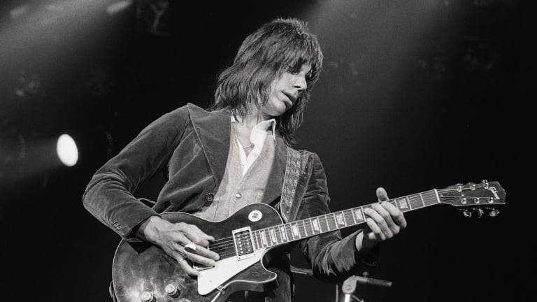 'He blazed a trail': Kiss, Ozzy, Motley Crue, Dokken, Def Leppard and more pay tribute to Jeff Beck