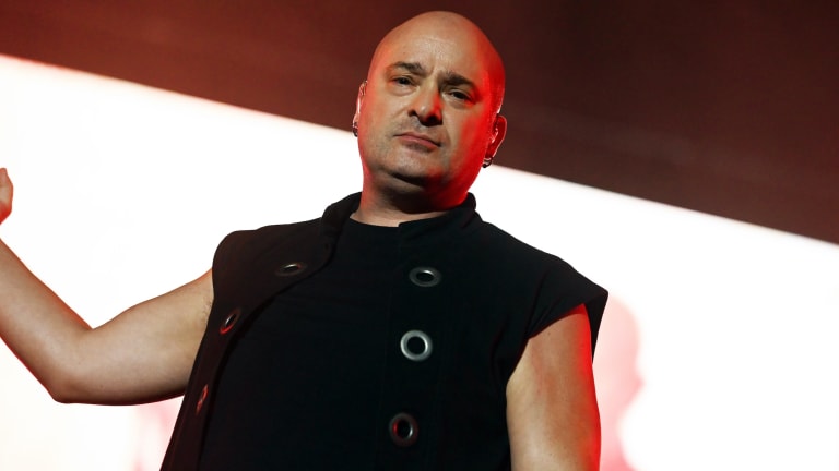 Disturbed's David Draiman says Vince Neil is ‘sounding good, looking healthy’ on the Stadium Tour; Ratt's Stephen Pearcy agrees