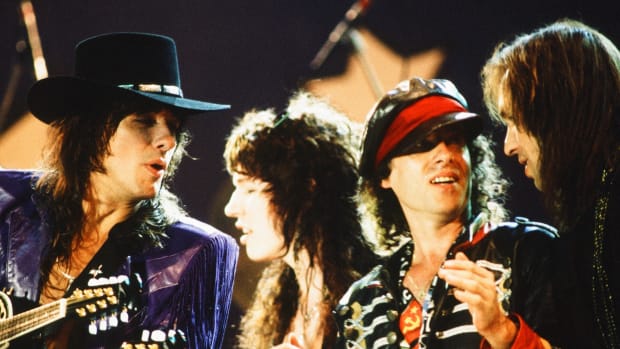 All-star session at the end of the Moscow Music Peace Festival 1989 at Luzhiniki Stadium, Moscow, Russia, 12th and 13th August 1989. (L-R) Scotti Hill (guitar) (Skid Row), Tom Keifer(Cinderella), tKlaus Meine (vocals) (Scorpions), Nikolai Noskov (vocals) (Gorky Park). (Photo by Koh Hasebe/Shinko Music/Getty Images)