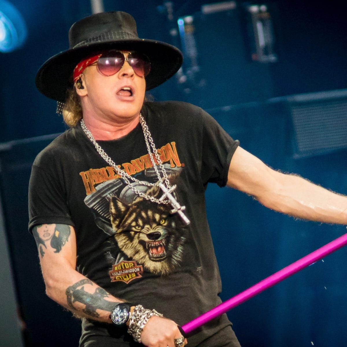 I wanted her to be happy Axl Rose remembers Lisa Marie Presley